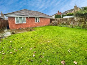 Photo 7- click for photo gallery